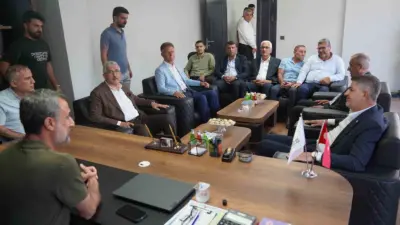 AK Parti Adıyaman Milletvekili İshak Şan ve Kahta Belediye Başkanı