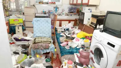 Osmangazi Belediyesi, ilçe genelinde temizlik çalışmalarını aralıksız sürdürürken, vatandaşlardan gelen