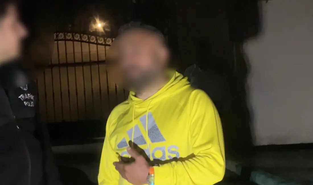 Bursa’da polisin ’dur’ ihtarına uymayarak kilometrelerce kaçan ve trafikte makas