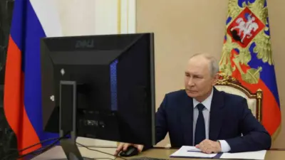 Rusya Devlet Başkanı Vladimir Putin, milletvekili seçimlerinde oyunu elektronik ortamda