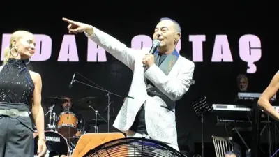 Şarkıcı Serdar Ortaç, yıllardır hayatını olumsuz etkileyen alkol ve kumar