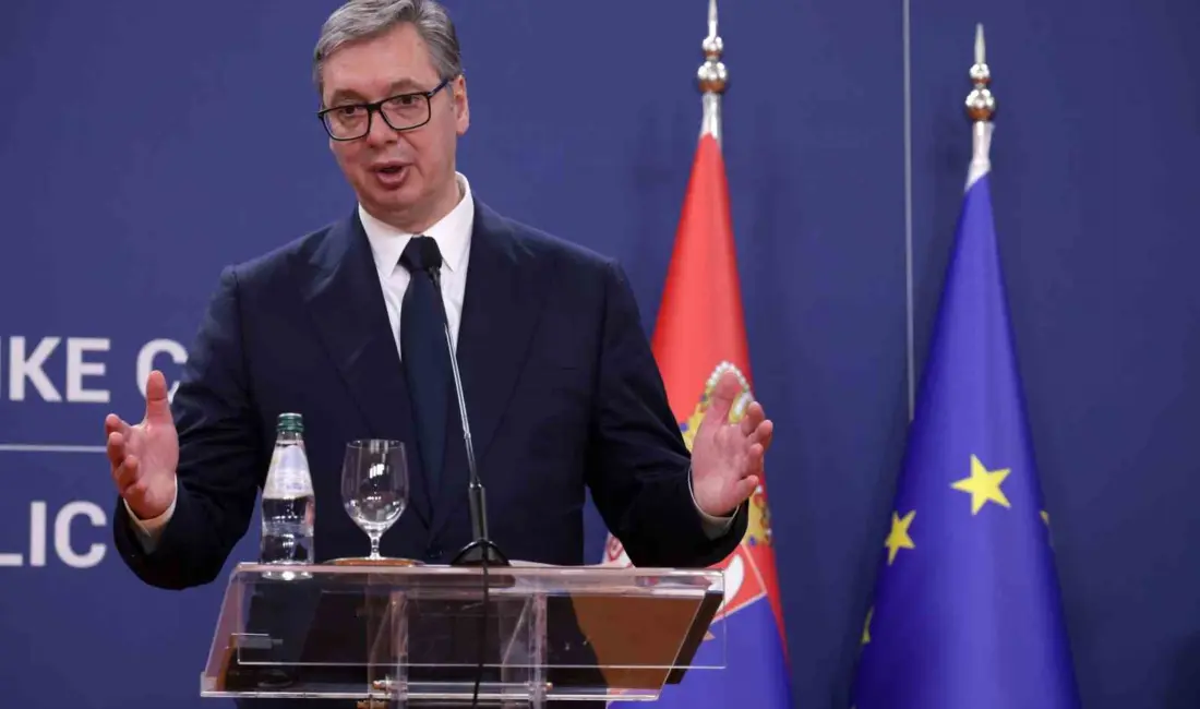 Sırbistan Cumhurbaşkanı Aleksandar Vucic, 27 Eylül’de görevinden istifa edeceğini açıkladı.