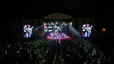 Kahve kokularının müziğin ritmiyle buluştuğu Sukaypark, hafta sonu Bursa’nın en