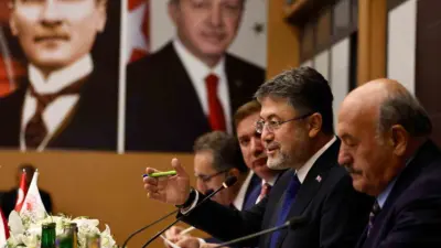 Tarım ve Orman Bakanı İbrahim Yumaklı, çeşitli programlara katılmak üzere