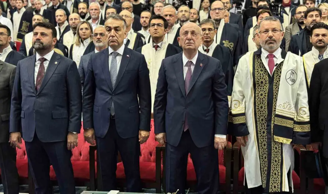 TBMM 26. Dönem Başkanı İsmail Kahraman, 15 Temmuz 2016’daki darbe