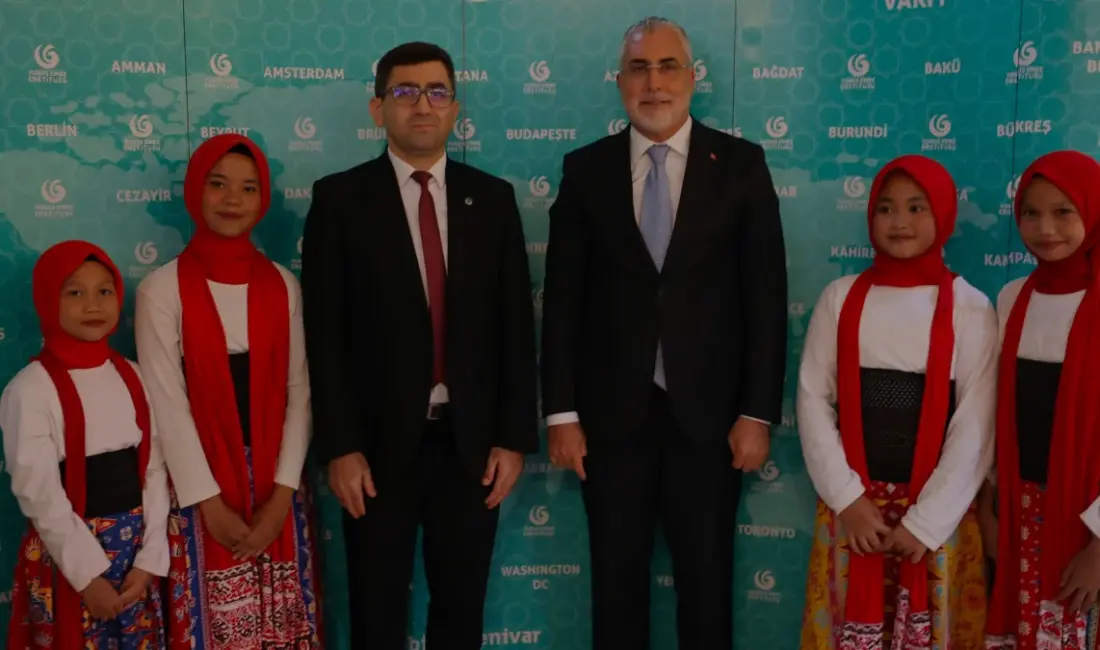 Bakan Işıkhan, Türkiye ve Endonezya arasındaki stratejik ortaklığın çalışma hayatı,