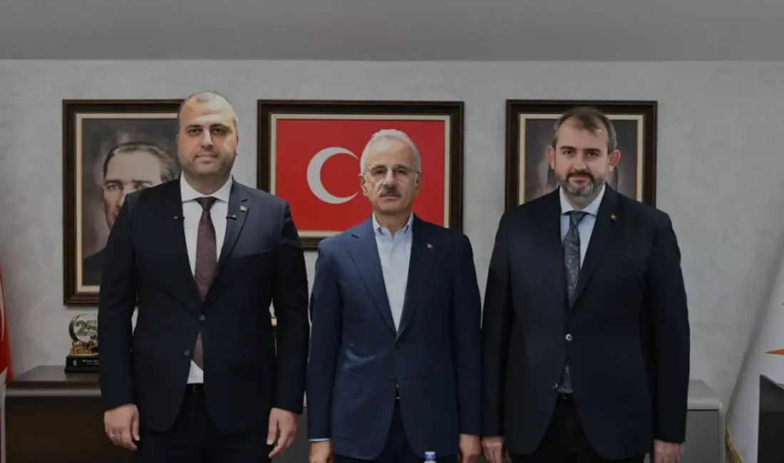 Bakan Abdulkadir Uraloğlu, İstanbul'un trafik sorununu aşması için 600 kilometre