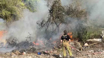 Bursa’nın Mudanya ilçesi ormanlık alanda yakılan ateşin çevredeki kuru ot