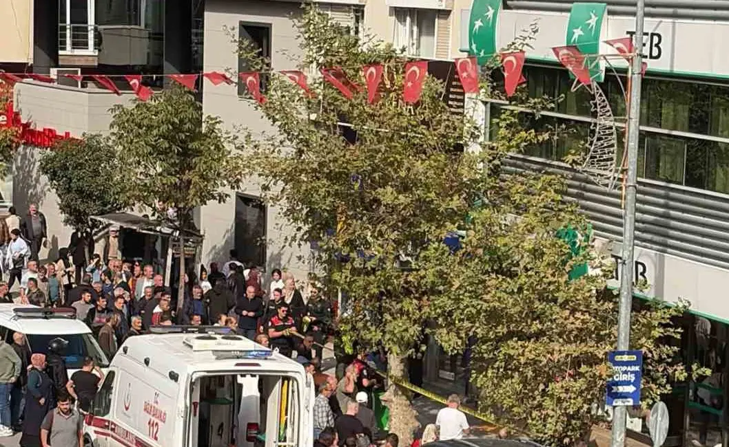 Bursa’nın Gemlik ilçesinde bıçaklı saldırıda yaralanan 4 aylık hamile kadın
