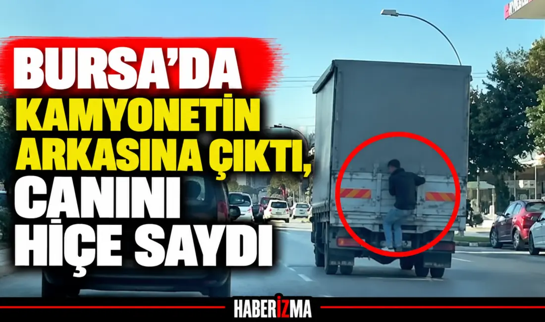 Bursa’nın Özlüce Mahallesi’nde bir çocuk, seyir halindeki kamyonetin arkasına çıkarak