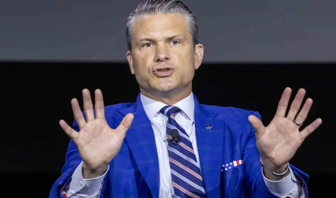 ABD Savunma Bakanı Pete Hegseth, ABD Ordusu Derneği Konferansı’nda konuştuğu