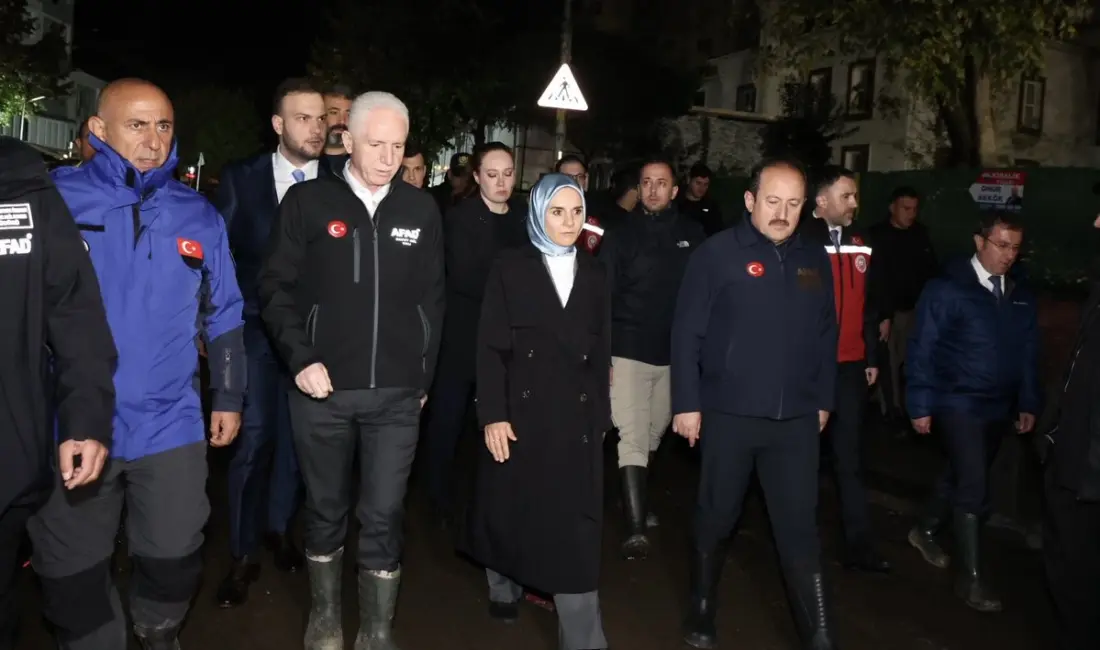 Aile ve Sosyal Hizmetler Bakanı Mahinur Özdemir Göktaş, sel felaketinin