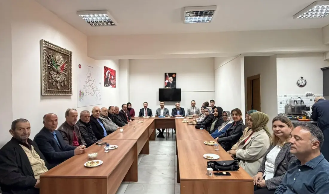 AK Parti Bilecik teşkilatı, 5 ilçede düzenlenen yönetim kurulu toplantılarında