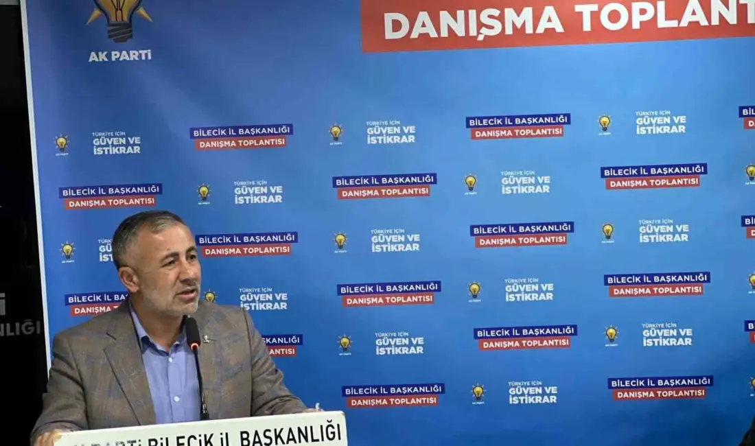 AK Parti Bilecik İl Başkanı Serkan Yıldırım başkanlığında Daraltılmış İl