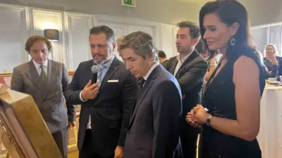 Dr. Özgenur Reyhan Güler’in küratörlüğünü yaptığı “Dostluğa Açılan Sayfalar” sergisi,