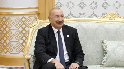 Azerbaycan Cumhurbaşkanı İlham Aliyev, Türkmenistan’ın Türkmenbaşı’da İran Cumhurbaşkanı Mesud Pezeşkiyan’la