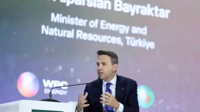 Enerji ve Tabii Kaynaklar Bakanı Alparslan Bayraktar, Suudi Arabistan’da gerçekleştirilen