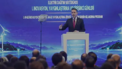 Bakan Bayraktar, 100 milyar dolarlık yatırım öngörülen Milli Enerji 2040