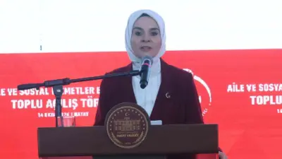 Aile ve Sosyal Hizmetler Bakanı Mahinur Özdemir Göktaş, Hatay’da deprem