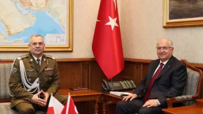 Milli Savunma Bakanı Yaşar Güler, Polonya Genelkurmay Başkanı Orgeneral Wieslaw