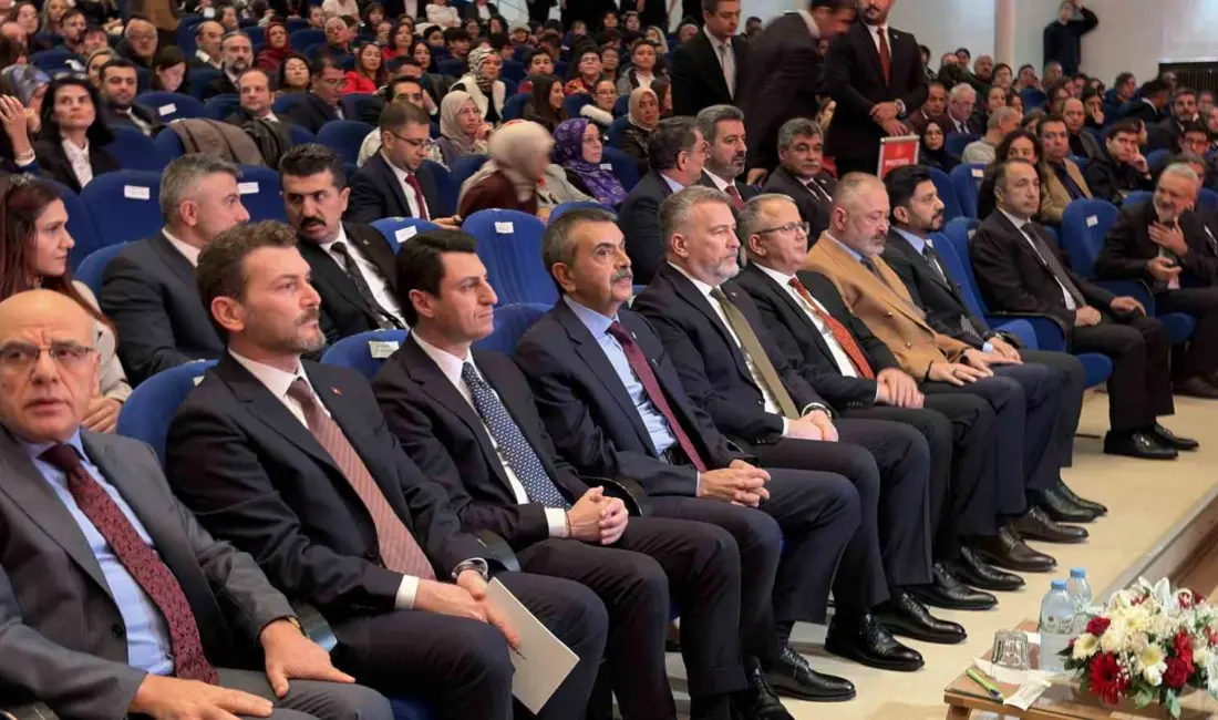 Milli Eğitim Bakanı Yusuf Tekin, “EBA’yı dünyanın en büyük eğitim