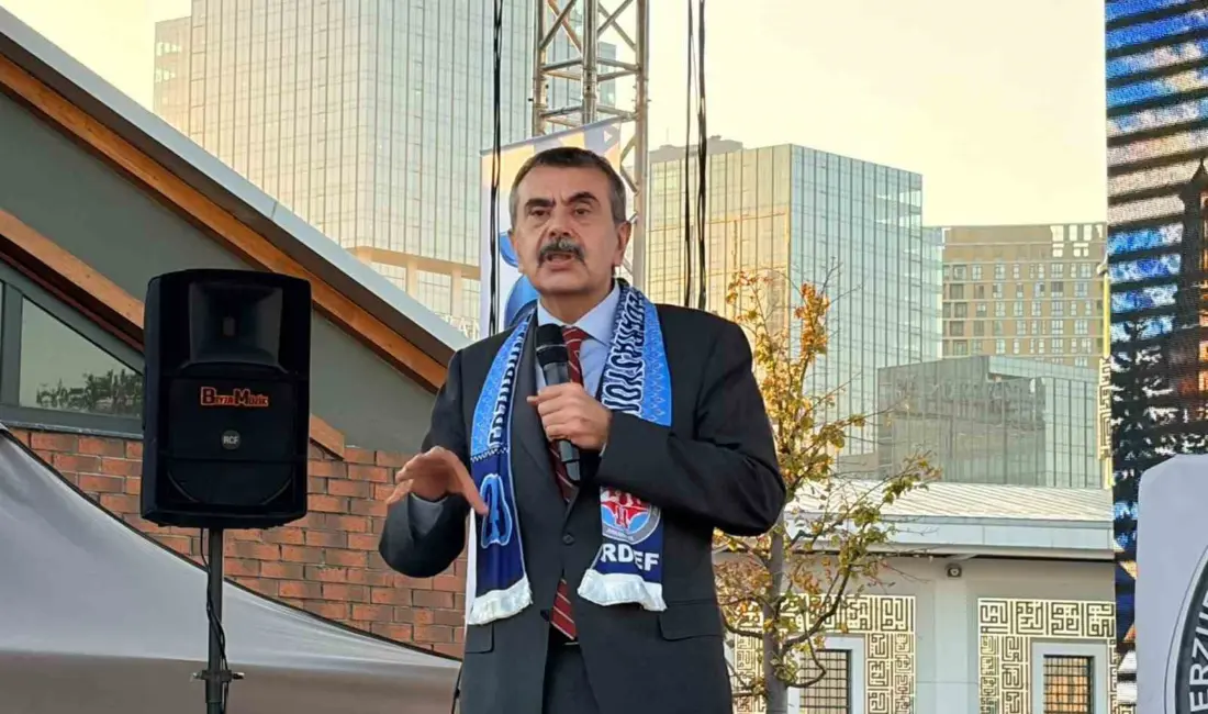 Milli Eğitim Bakanı Yusuf Tekin, “Maalesef sosyal medyada hem içerik