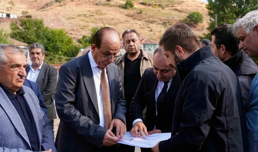 Yeşilyurt Belediye Başkanı Prof. Dr. İlhan Geçit, Kadiruşağı Mahallesi’nde yapımı