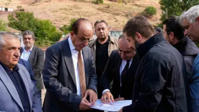 Yeşilyurt Belediye Başkanı Prof. Dr. İlhan Geçit, Kadiruşağı Mahallesi’nde yapımı