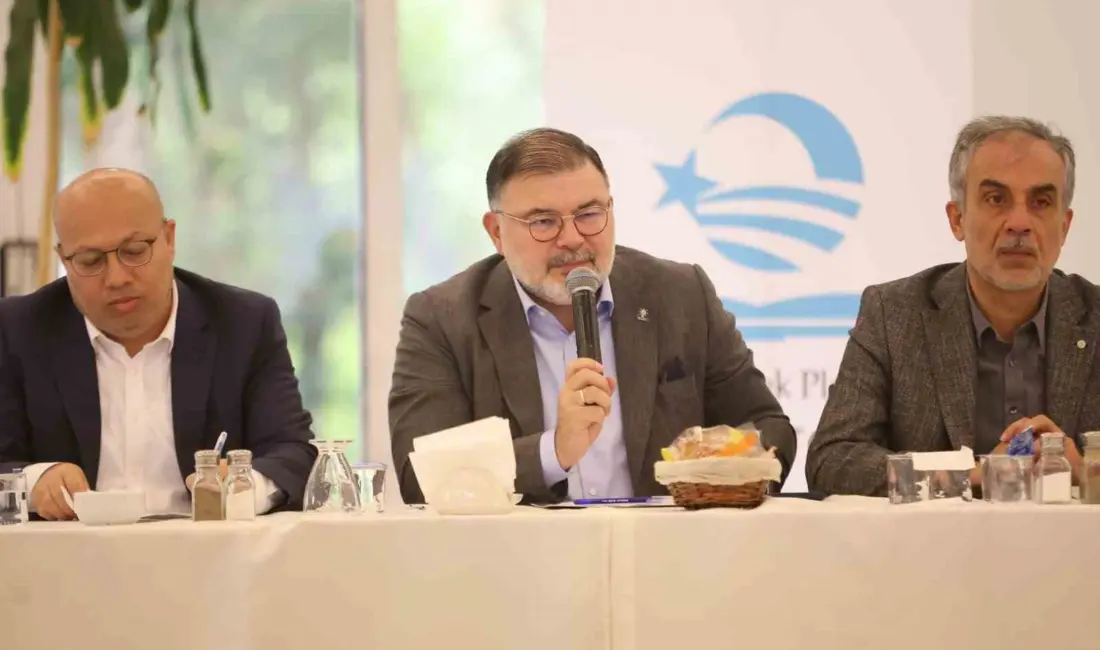 AK Parti İzmir İl Başkanı Bilal Saygılı, Eğitime Destek Platformu