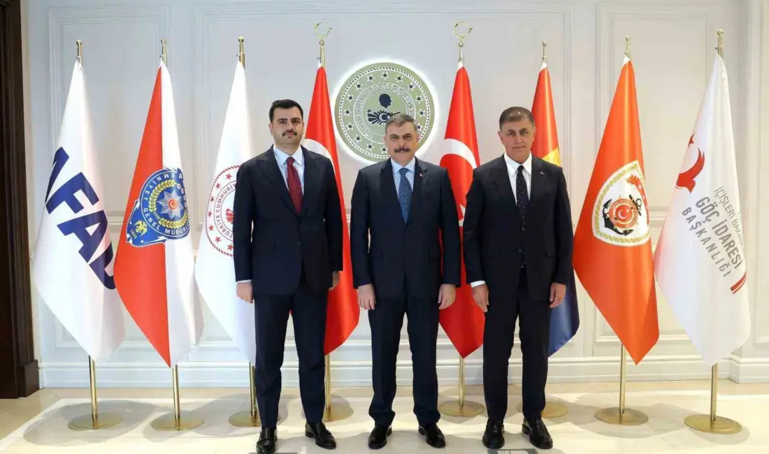 İzmir Büyükşehir Belediye Başkanı Cemil Tugay, Ankara’da İçişleri Bakanı Mustafa