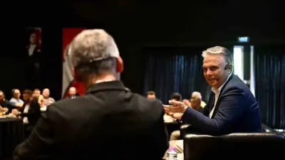 Antalya Muratpaşa Belediye Başkanı Ümit Uysal, Kaleiçi’nin yıllar içinde geçirdiği
