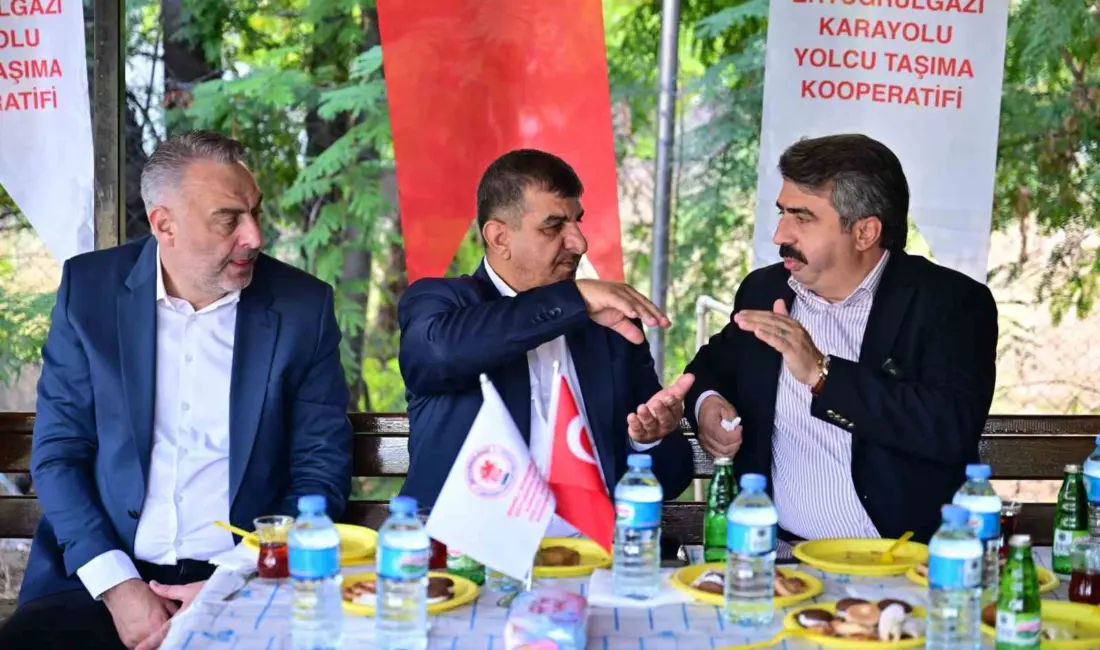 Yıldırım Belediye Başkanı Oktay Yılmaz, Ertuğrulgazi Otobüs ve Minibüsçüler Durağı’nı