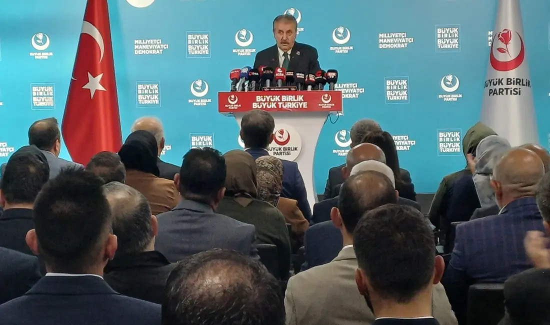 Büyük Birlik Partisi (BBP) Genel Başkanı Mustafa Destici, terör örgütü