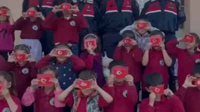 Bilecik İl Jandarma Komutanlığı, öğrencilerle bir araya gelerek milli birlik,