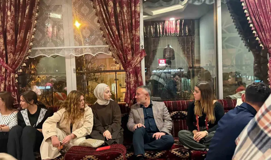 AK Parti Bilecik İl Başkanı Serkan Yıldırım, AK gençler ile