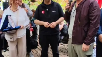 Bursa Şehir Hastanesi Başhekimi Dr. Salih Metin ve beraberindeki ekip,