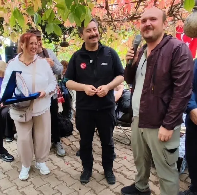 Bursa Şehir Hastanesi Başhekimi Dr. Salih Metin ve beraberindeki ekip,