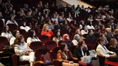 Bursa Uludağ Üniversitesi Sağlık Bilimleri Fakültesi tarafından düzenlenen sempozyum yoğun