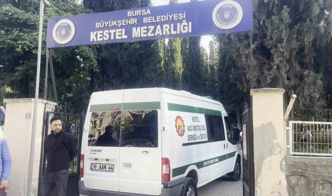 Bursa’nın Kestel ilçesinde iki arkadaş arasında çıkan tartışma kanlı bitti.