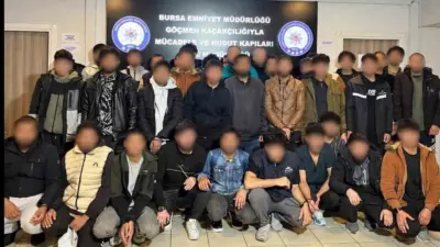 Bursa’da göçmen kaçakçılığıyla mücadele kapsamında düzenlenen operasyonlarda 11 şüpheli yakalandı.