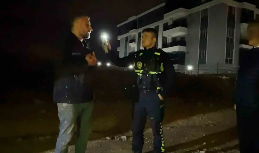 Bursa’nın İnegöl ilçesinde polisin “dur” ihtarına uymayarak kaçan alkollü sürücü,