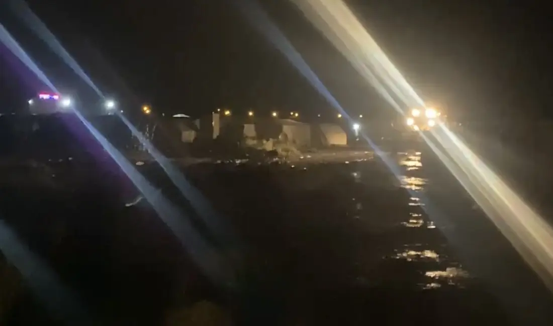 Bursa’nın Yenişehir ilçesinde etkili olan yağış, mevsimlik işçilerin kaldığı çadır