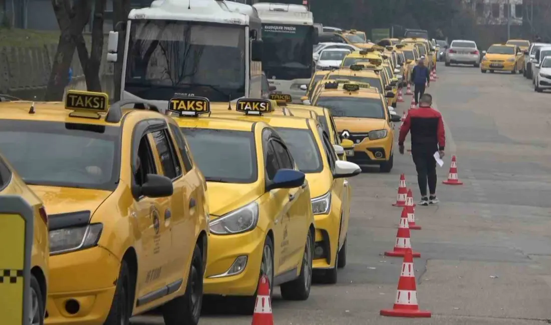 Bursa’da taksi ücretlerine yapılan zam uygulanmaya başlıyor. Yeni ücret tarifesine