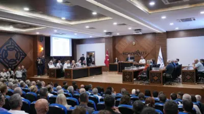 Cumhuriyet Halk Partisi’nin (CHP) ‘kesin ihraç’ talebiyle disipline sevk ettiği