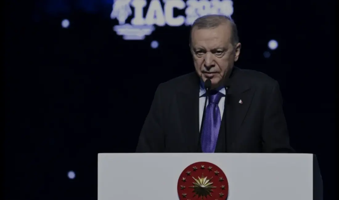 Antalya'da düzenlenen 77. Uluslararası Uzay Kongresi'nin açılışında konuşan Erdoğan, uzay