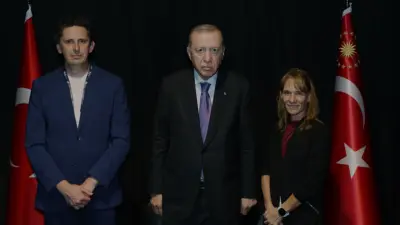 Cumhurbaşkanı Erdoğan, Antalya'da düzenlenen 77. Uluslararası Uzay Kongresi'nde SpaceX yöneticileri
