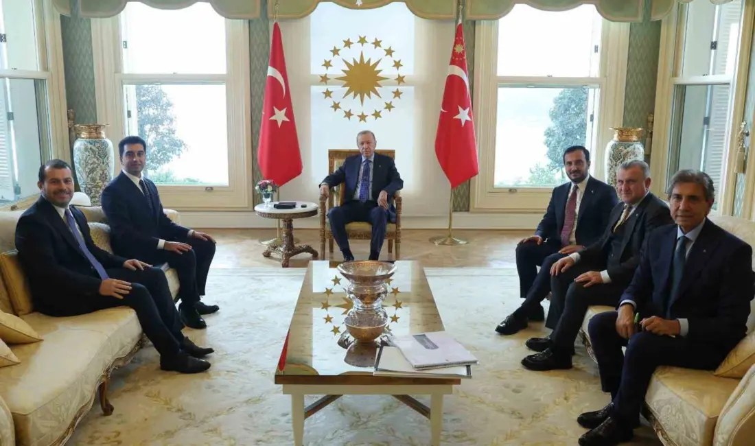 Cumhurbaşkanı Recep Tayyip Erdoğan, Tuzla Belediye Başkanı Eren Ali Bingöl’ü