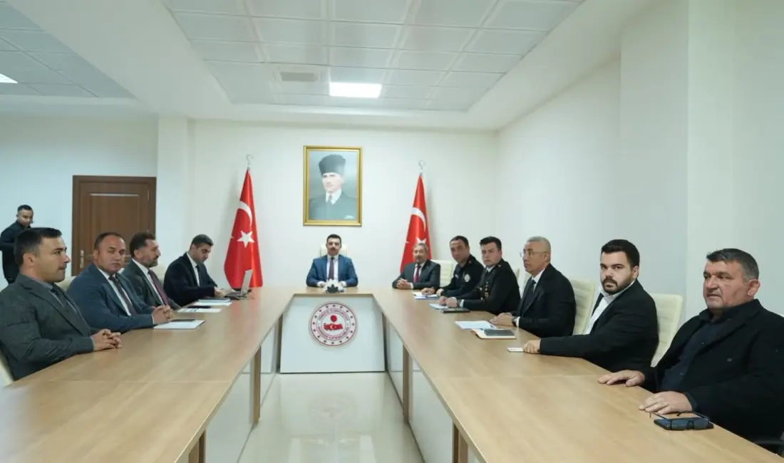 Malatya’nın Darende ilçesinde, İlçe Eğitim Yürütme Kurulu Toplantısı gerçekleştirildi. Darende