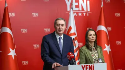 DEM Parti Eş Genel Başkanları Tülay Hatimoğulları ve Tuncer Bakırhan,