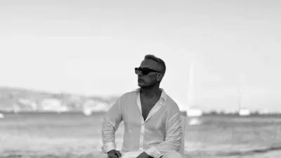 Modern tınıları geleneksel müzik motifleriyle buluşturan sanatçı Demir, yeni single